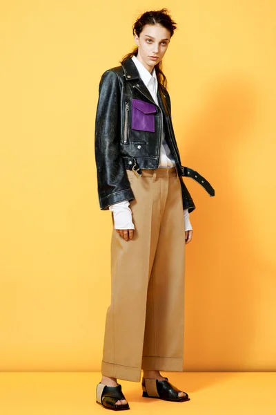 Look 14